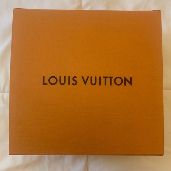 Louis Vuitton Mini Backpack - Picture 9 of 9